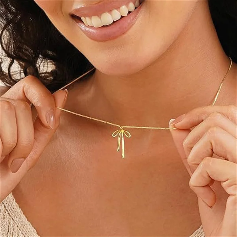 

Fashion Simple Bow Pendant Necklace for Women Girls Vintage Gold Color Bowknot Clavicle Neck Chain Necklace Party Jewelry Gift