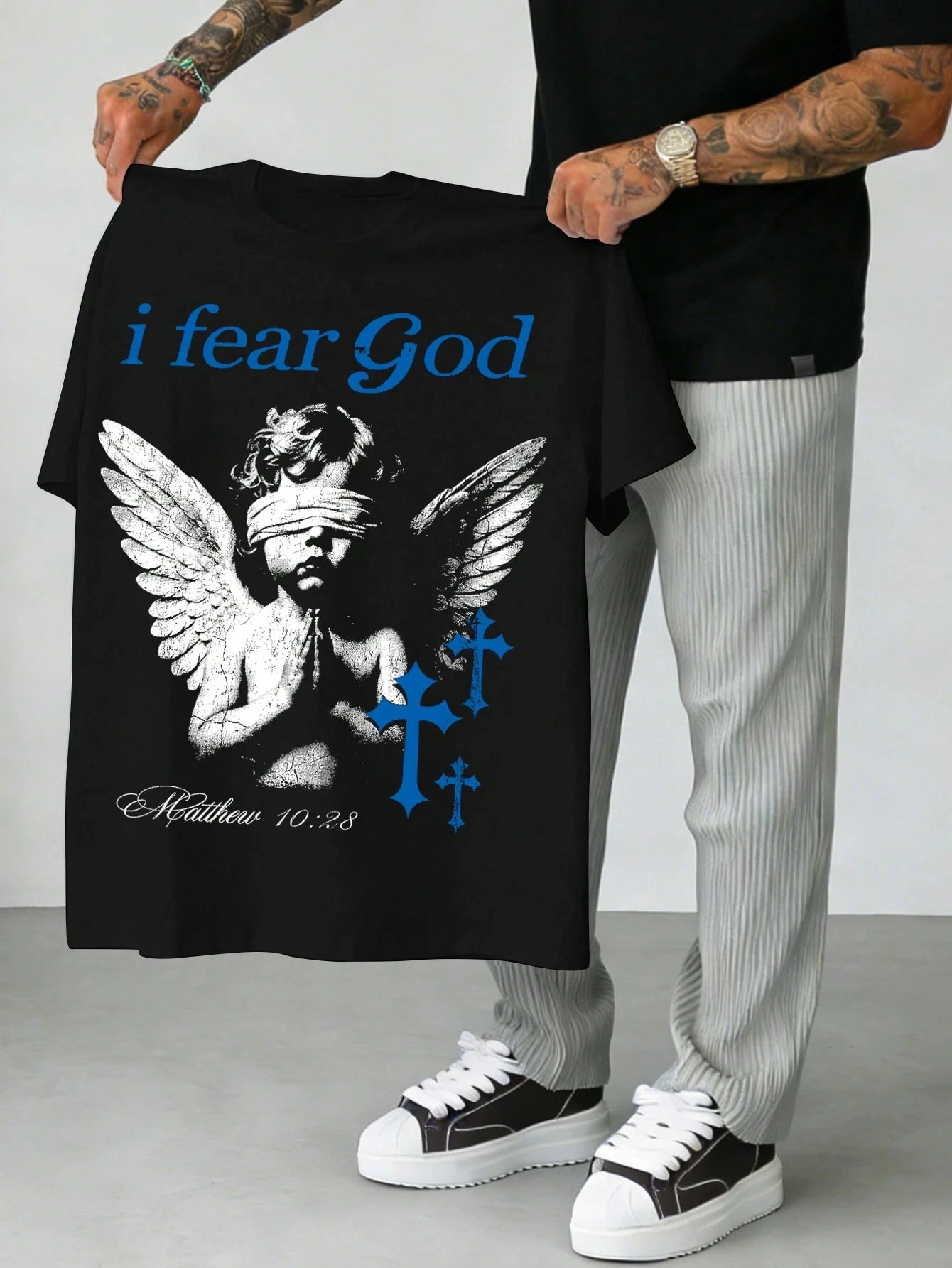2026 Men Retro Angel Cross Letter Graphic T‑Shirt Front Back Neck Short Sleeve Black Tees Vintage Streetwear Male Daily Tops