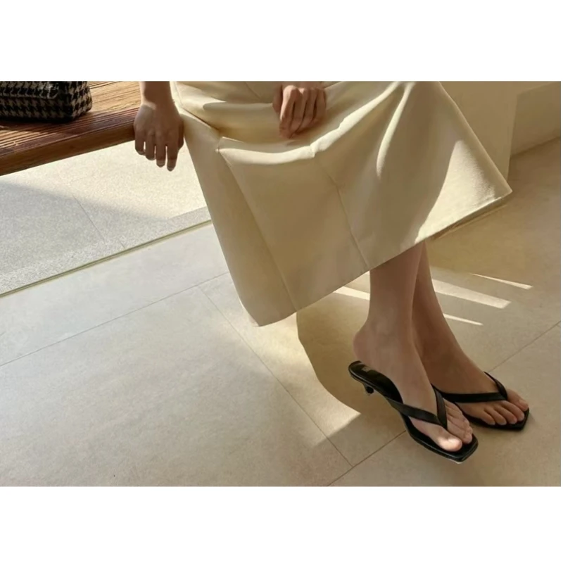 25 year summer new leather suede cat and versatile flip flops