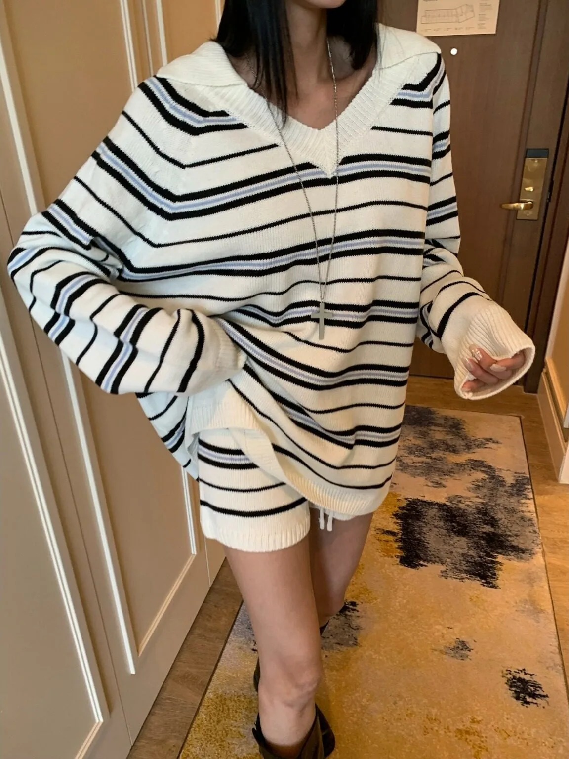 Women's Knitted Stripe Sweater High Waist Shorts Set Long Sleeve Autumn Winter New Style Two-Piece Suit Casual Comfortable Fa...