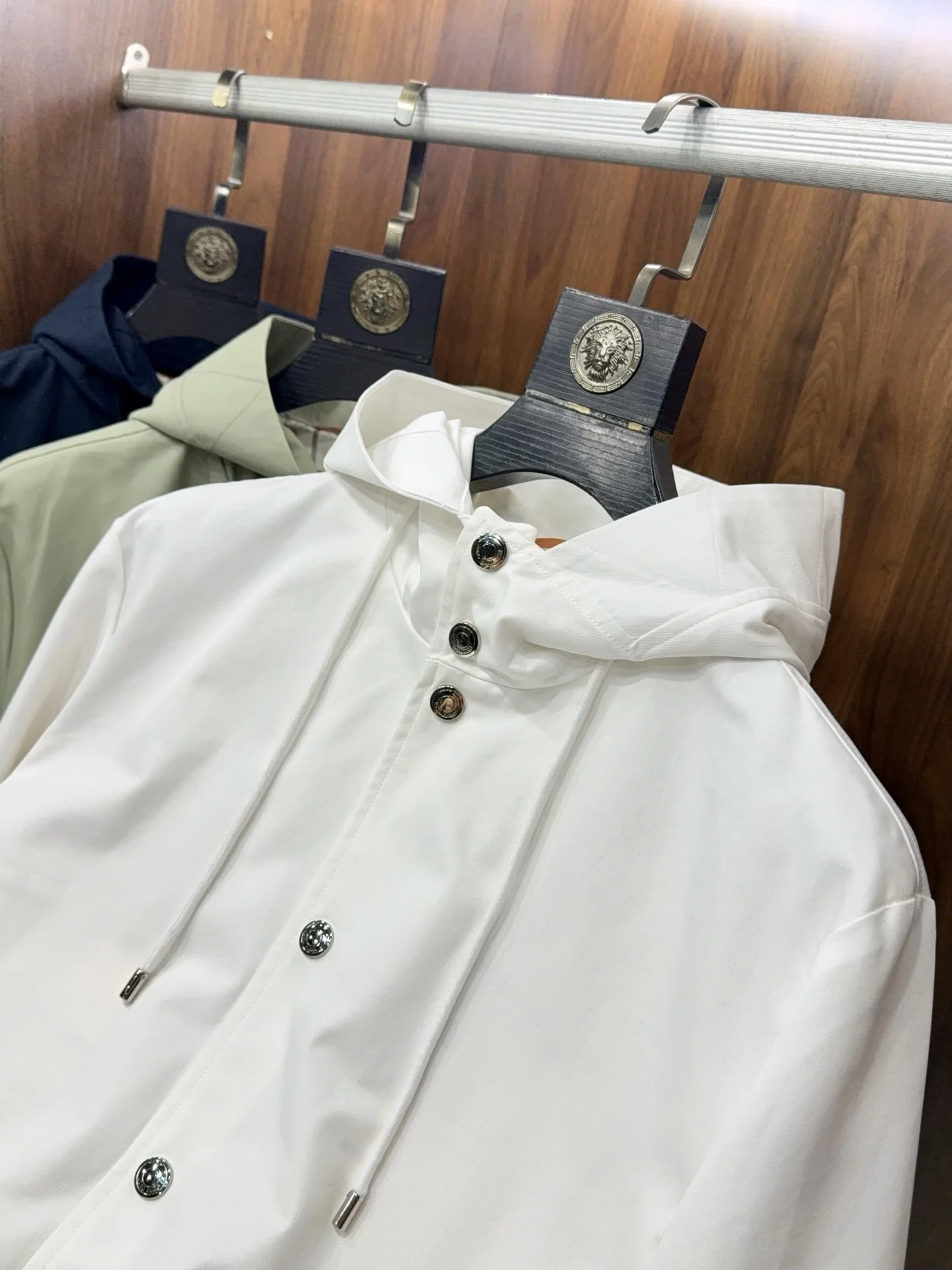 

LP Italian 25aw medium and long hooded casual trench coat