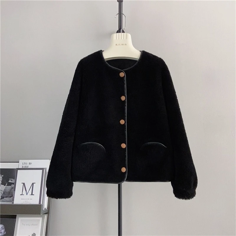 

Lady Round Neck Pure Wool Short Warm Coat Female Sheep Shearling Winter New Elegant Jacket PT483