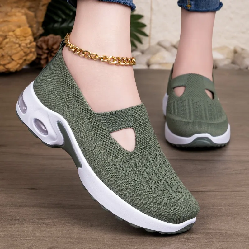 

Women's 2026 Brand Solid Color Breathable Casual Sports Shoes Women's Summer Sports Shoes Low-top Knitted Casual Mother Shoes