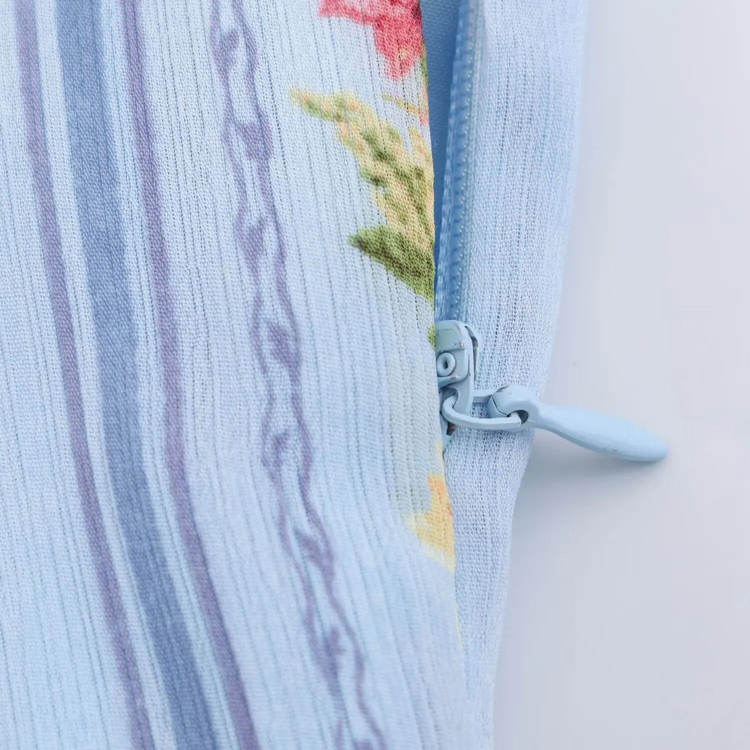 BSAY Vintage Blumenmuster Gestreiftes Neckholder-Kleid für Damen mit Rüschenbesatz, Schlüsselloch-Ausschnitt, ärmellos, ausgestelltes Minikleid, Strand- und Urlaubsoutfit – Detail 14