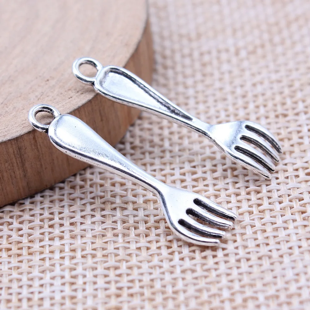 WYSIWYG 20pcs 8x30mm Antique Silver Color Dinner Fork Charms Pendant For DIY Jewelry Making Handmade Jewelry Craft Findings