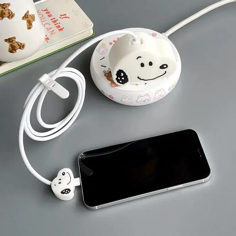 1pcs USB Data Line Cord Protector Case Cartoon Snoopys Apple Iphone Ipad 18/20W Fast Charging Head Winder Protective Cover Gifts