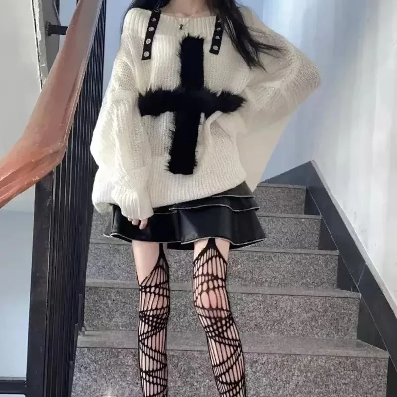 Imagem -05 - Malhas Punk Harajuku para Mulheres Ombro Fora Suéter Fino com Cintos Estampa de Pele Cruzada Manga Longa Pulôveres Góticos Soltos Y2k Outono 2023