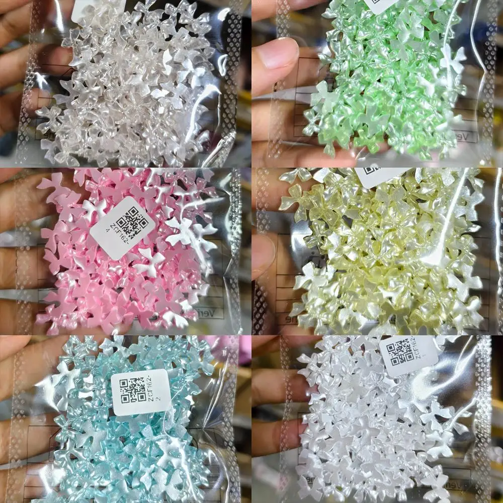 100 ชิ้น ชาร์มตกแต่งเล็บรูปโบว์ 3 มิติ เงาแบบมุก ผ้าซาตินแบบแบน สำหรับตกแต่งเล็บ โบว์สไตล์ Y2K สำหรับงาน DIY ทำเล็บ