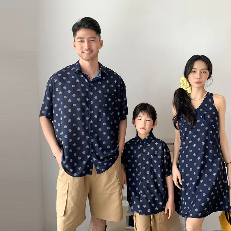 2026 Summer Family Matching Outfits Navy Blue Polka Dot Halter Sleeveless Dress & Shirt Set For Mom Dad Kids Beach Vacation Wear
