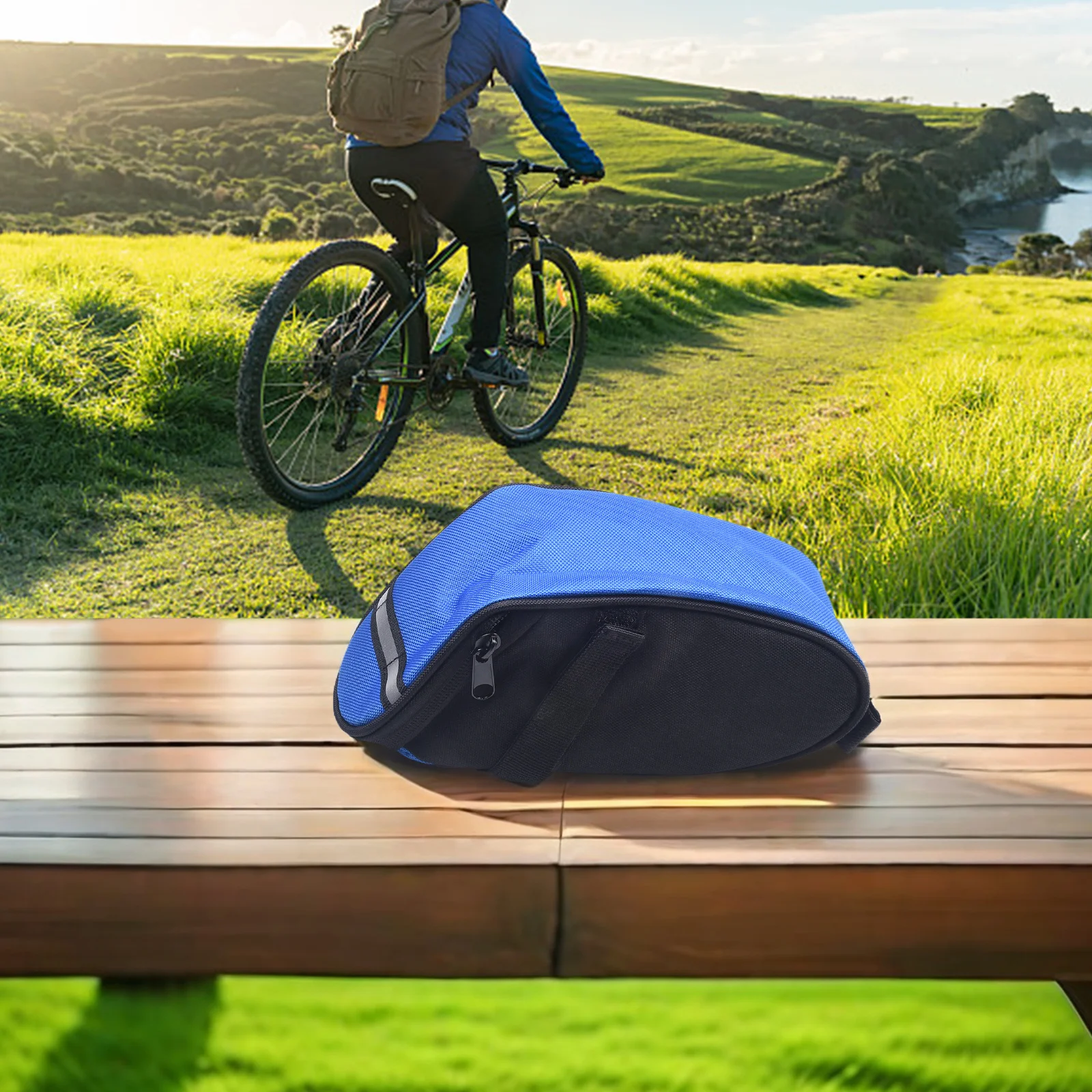 

Черно-синее оборудование. Мини-дизайн. Задний карман для горного велосипеда. Различные седла. Вместимость упаковки. Хвост для езды.