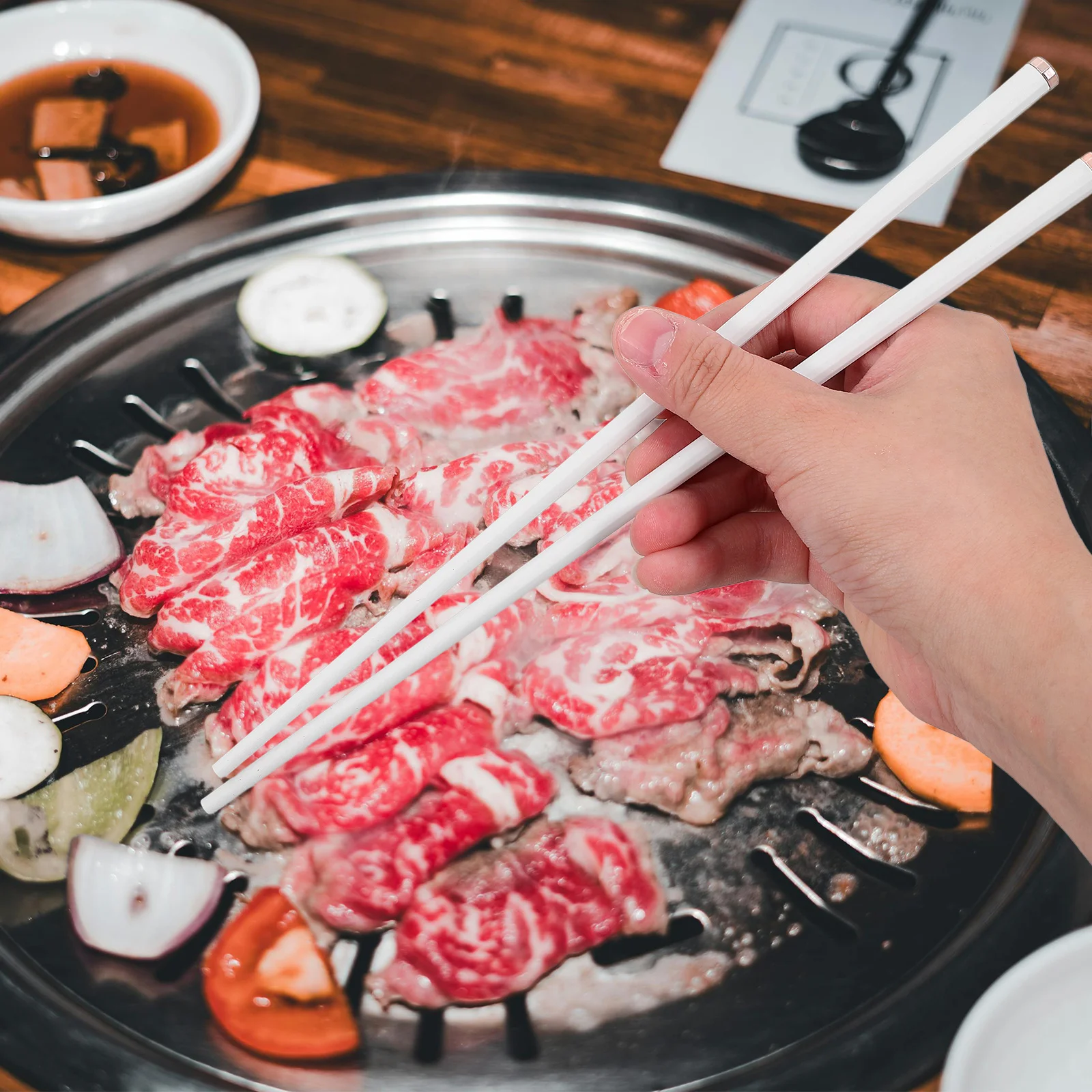 

Reusable Anti-Mold Alloy Chopsticks Fiberglass No-Deformation Nonslip Chinese Style For Home Hotel Sushi Noodle Dining