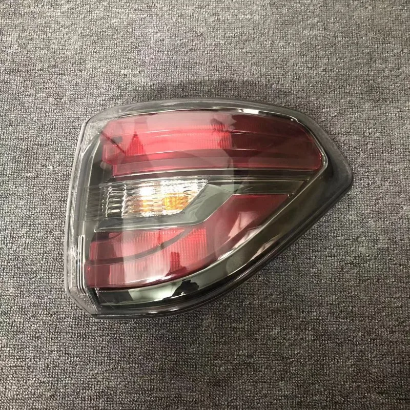 For 13-19 Nissan Patrol Y62 Rear Tail Light and Brake Light Assembly 1pcs