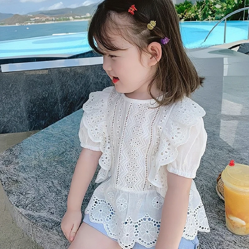 Children\'s Fashionable Sweet Korean Style Summer Girls Top Bottoming Shirt Short Sleeves Hollowed-out Hem Design Clothing