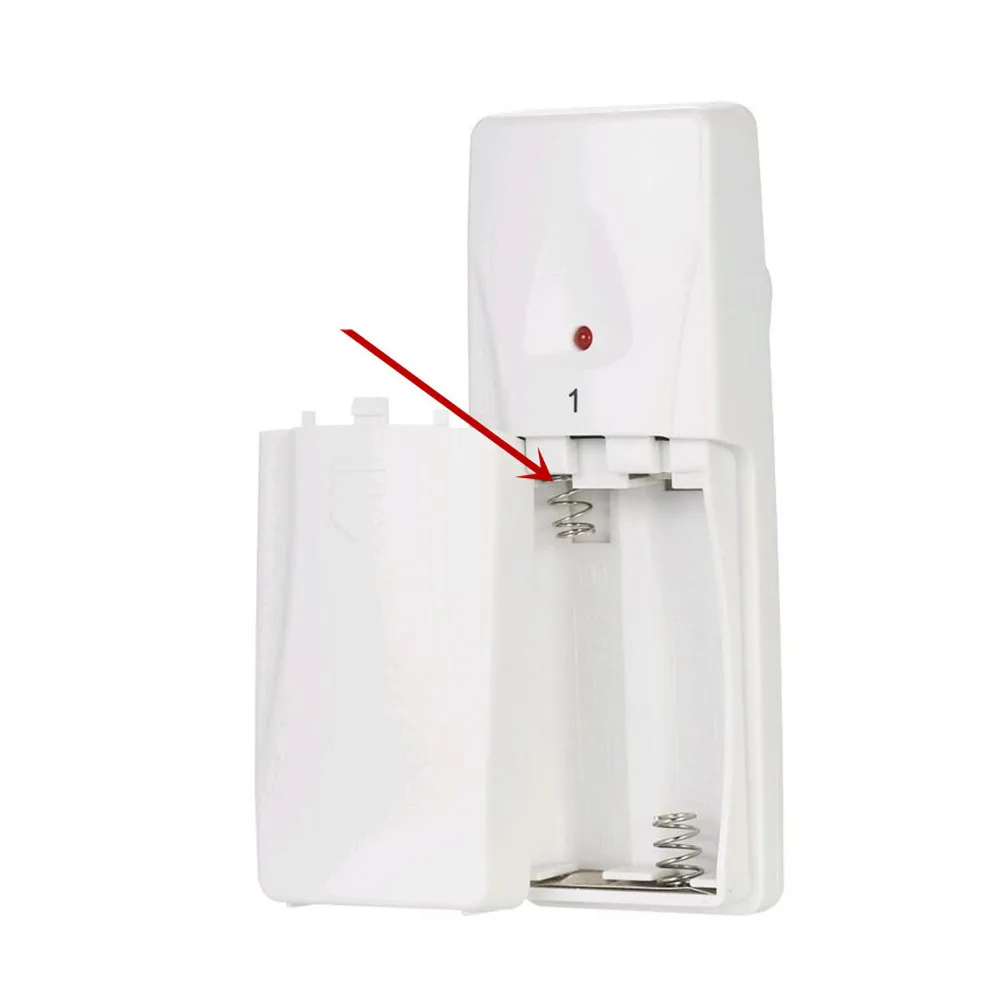 

Цифровой термометр для дома и улицы с часами и датчиком температуры, настольный, с откидной подставкой, отверстием для подвешивания, для спальни и гостиной