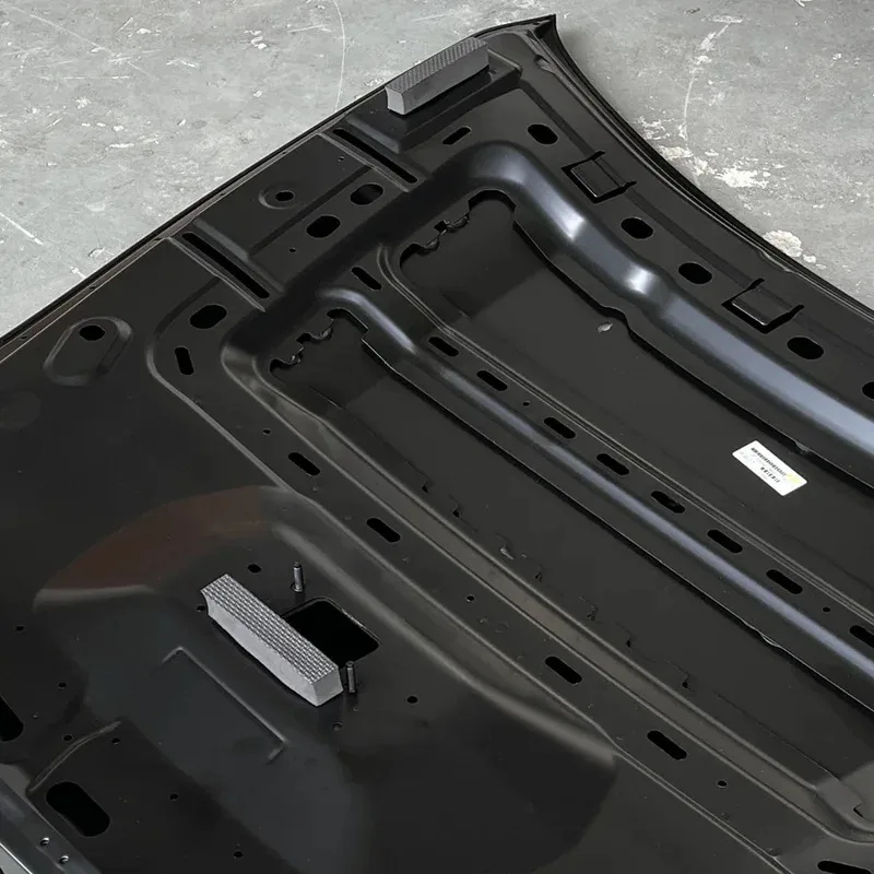 HOT Body Parts Hood cherokee 2014 to 2018 68103664AC