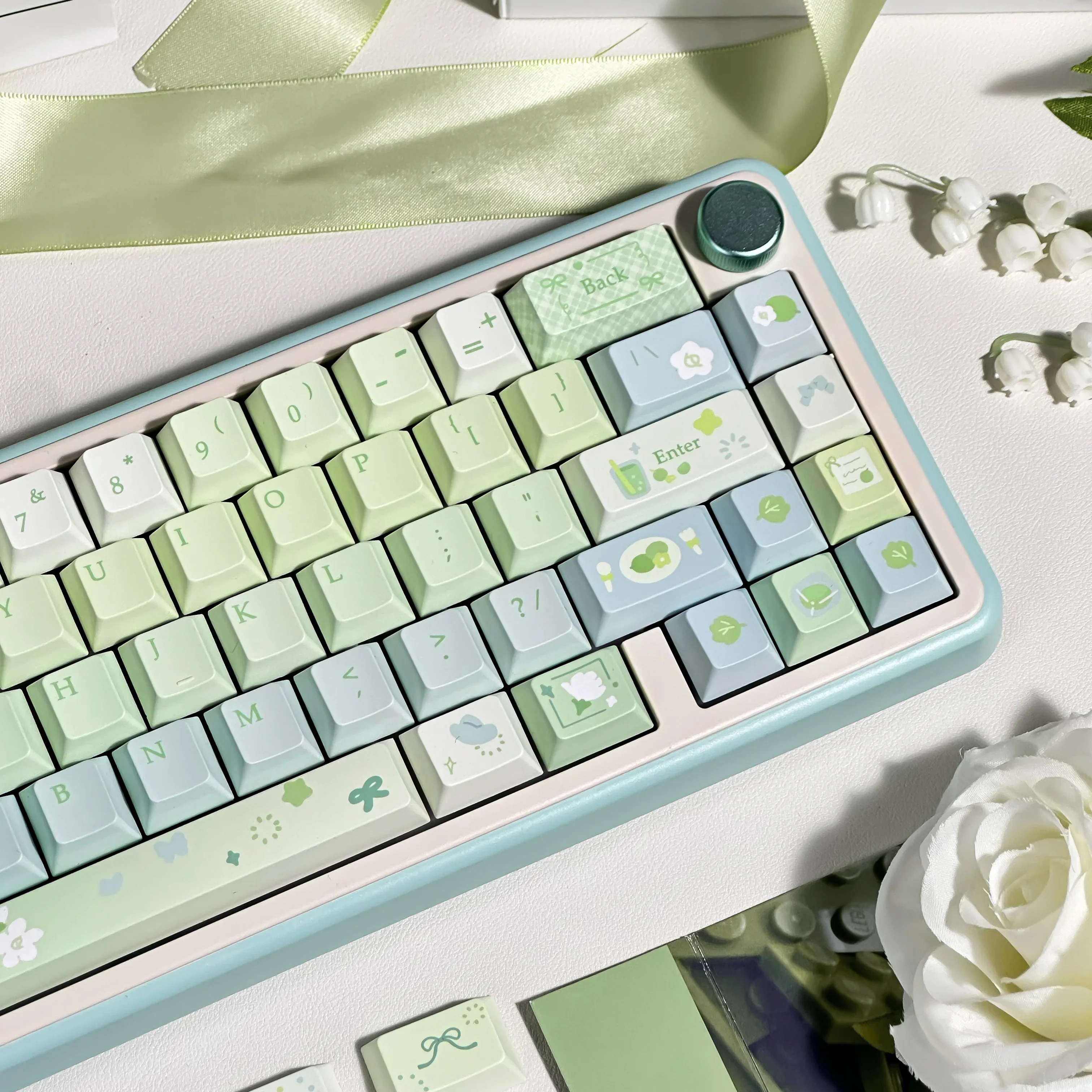 Gardenia Green Grape Keycap Set 143 Keys Cherry/FOA Profile PBT Dye Sublimation Customized Key Caps for Mechanical Keyboards