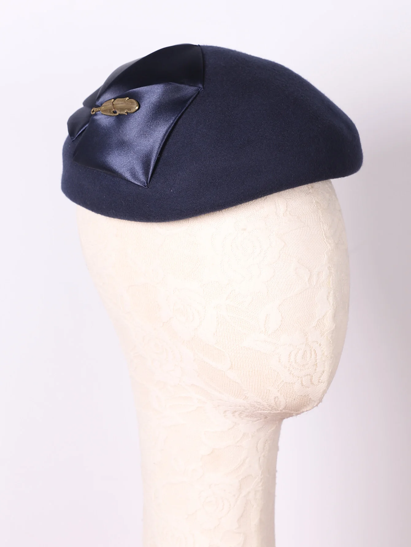 Eleganter Wollfilz-Fascinator-Hut für Damen, Damen, Hochzeit, Cocktail, formelle Kirche, Teeparty-Hüte, Baskenmütze, Kappen mit Blatt – Detail 5