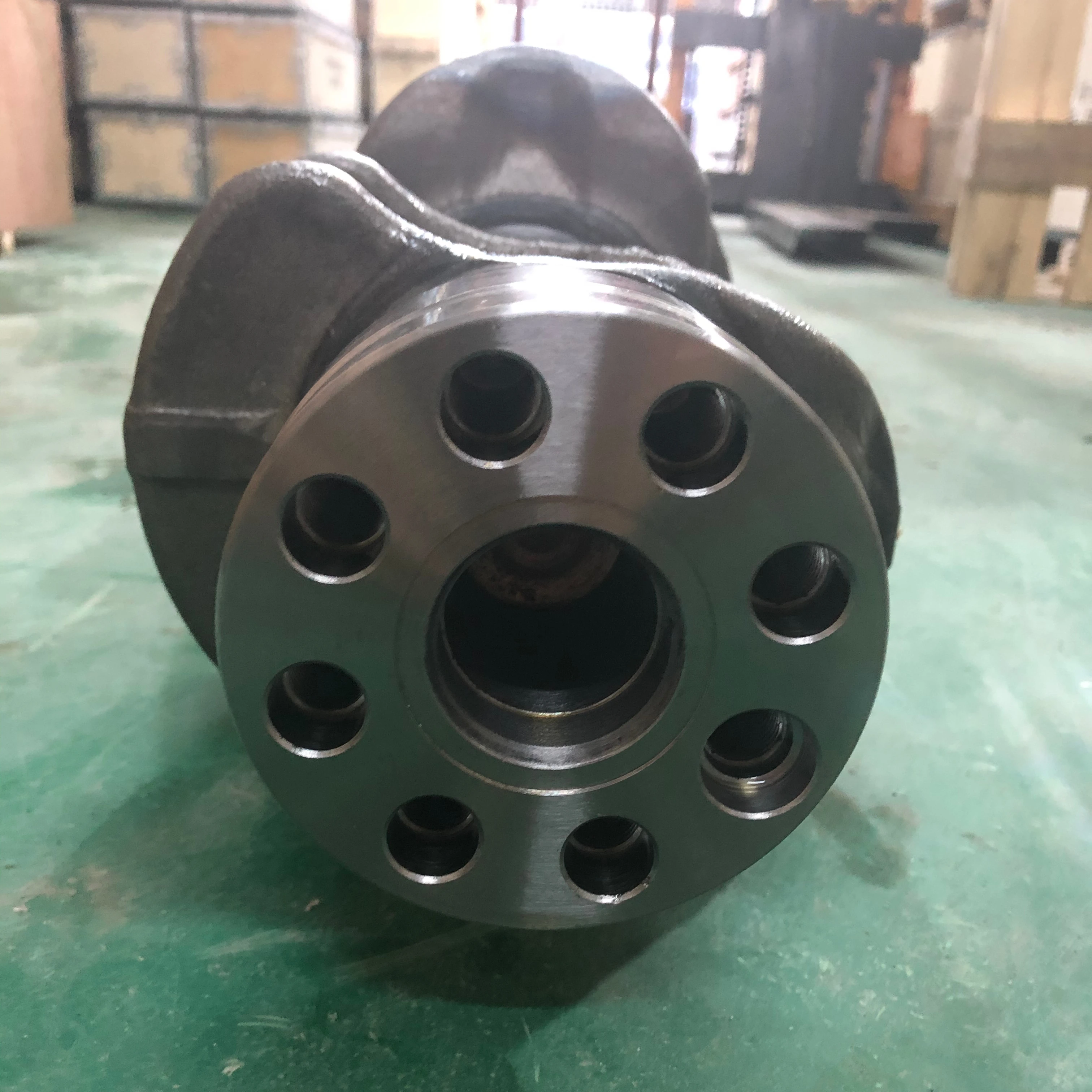 

Кованый материал J08C J08E Детали коленчатого вала двигателя HINO Новое состояние 13411-2241 13411-E0100