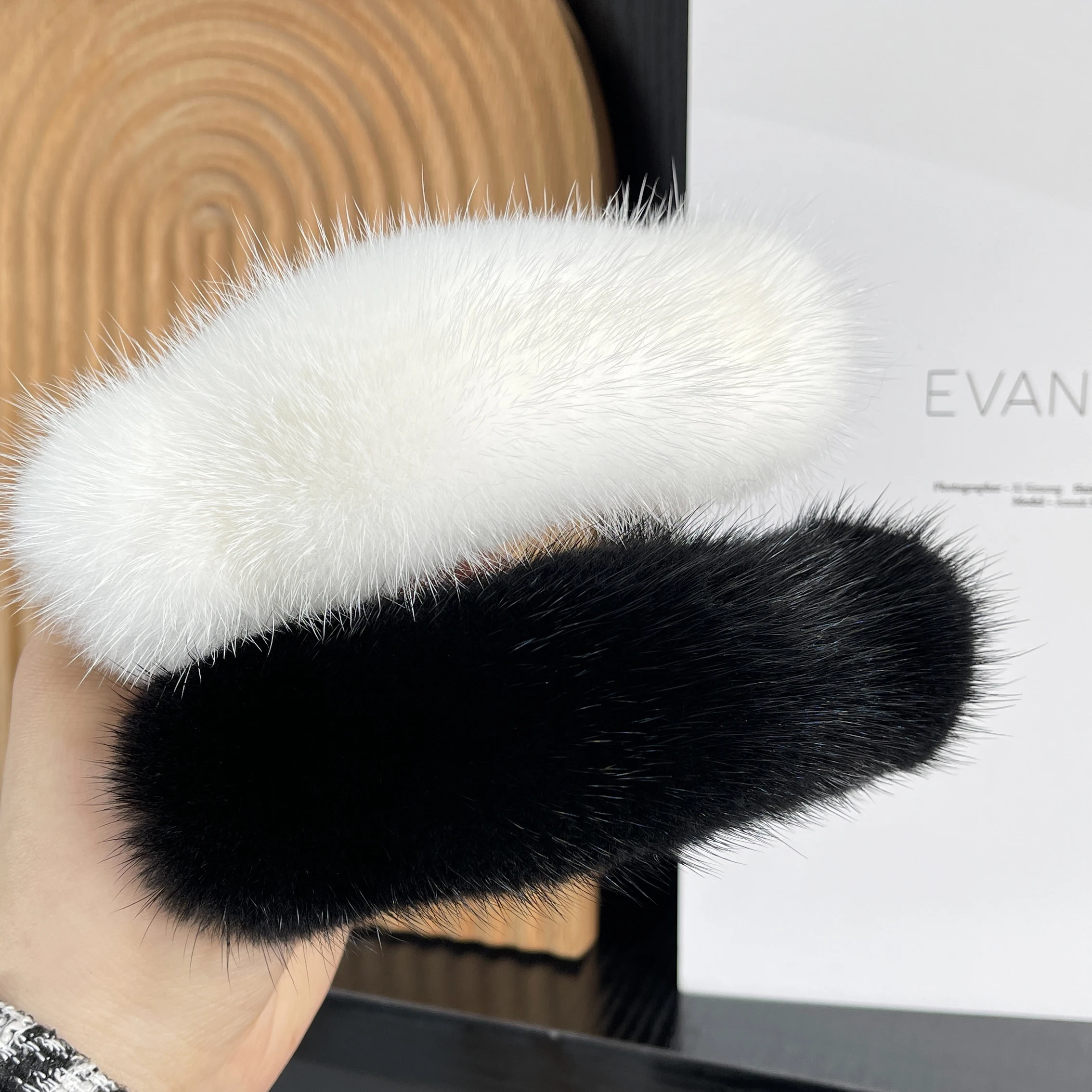 14cm Real Mink Fur Hair Clip Large Size Hairpin Barrettes For Women Girls Ponytail Temperament Clamps Hair Accessories