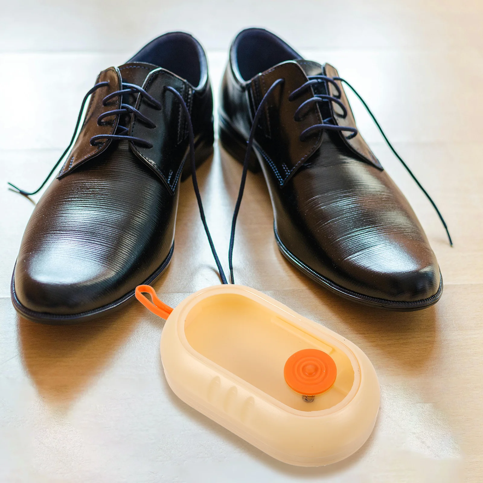 

Durable Multi Functional Shoe Cleaning Brush with Liquid Dispensing Soft Bristles for Deep Canvas Shoes