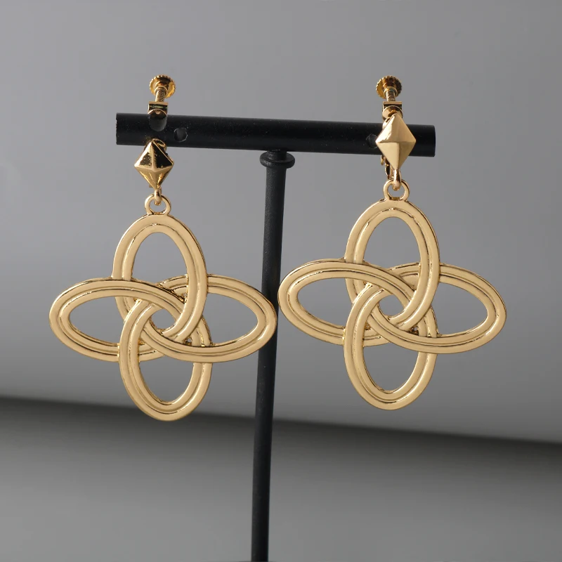 Game Honkai: Star Rail Penocony Cosplay Mobius Jewelry Eardrop Geometry Pattern Pendant Alloy Ear Clips Stud Earring Cos Props A