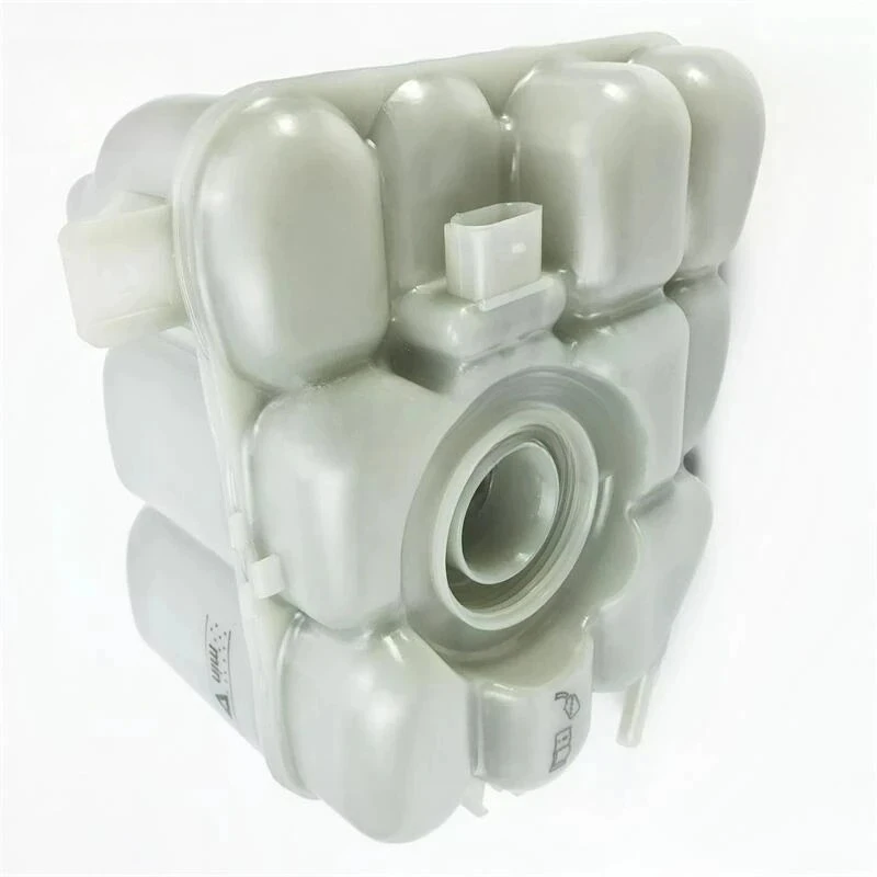 

7P0121407 Engine Coolant Tank for Porsche Cayenne Volkswagen Touareg 7P0 121 407/ 7P0 121 407B