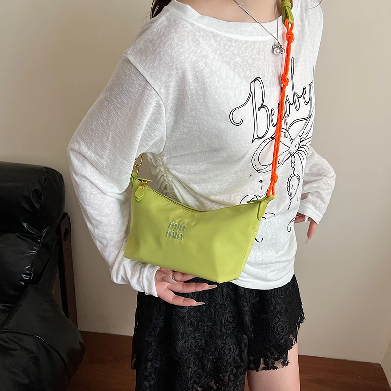 

Минималистичные классические модные сумки для подгузников для женщин, дизайнерская кожаная сумка через плечо, элегантная винтажная сумка с большой вместимостью, роскошная модель.