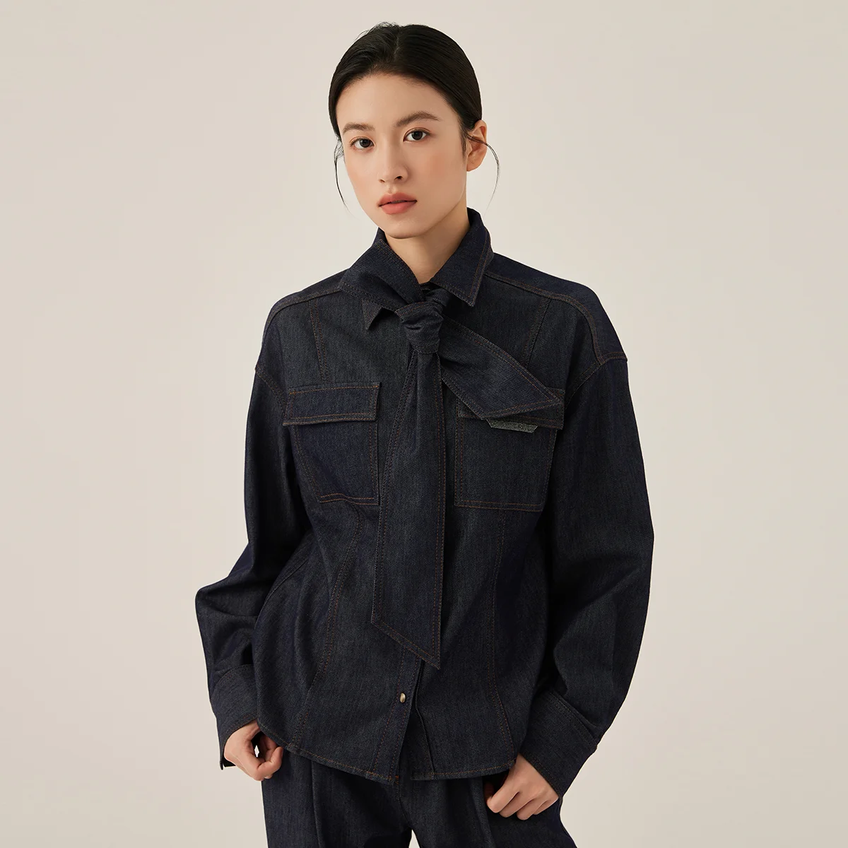 KW7523310 Women's Denim Jacket Long Sleeved Fall Multi-Pocket Design with Bow Detail Casual Fashion Outerwear