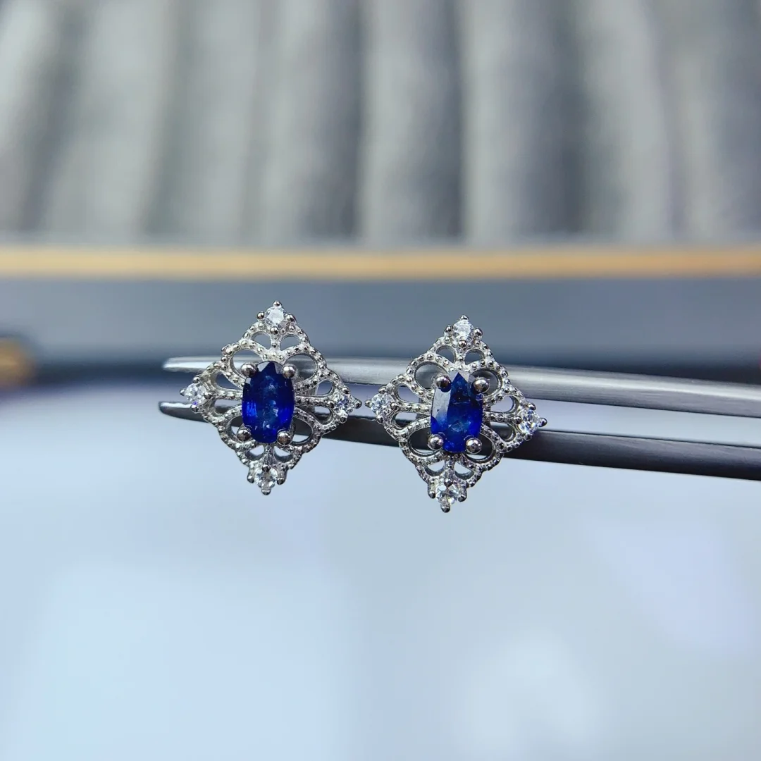 

Ethnic Exquisite Ethnic Natural Sapphire Earrings S925 Pure Silver Superior Exquisite Texture Noble Temperament Jewellery