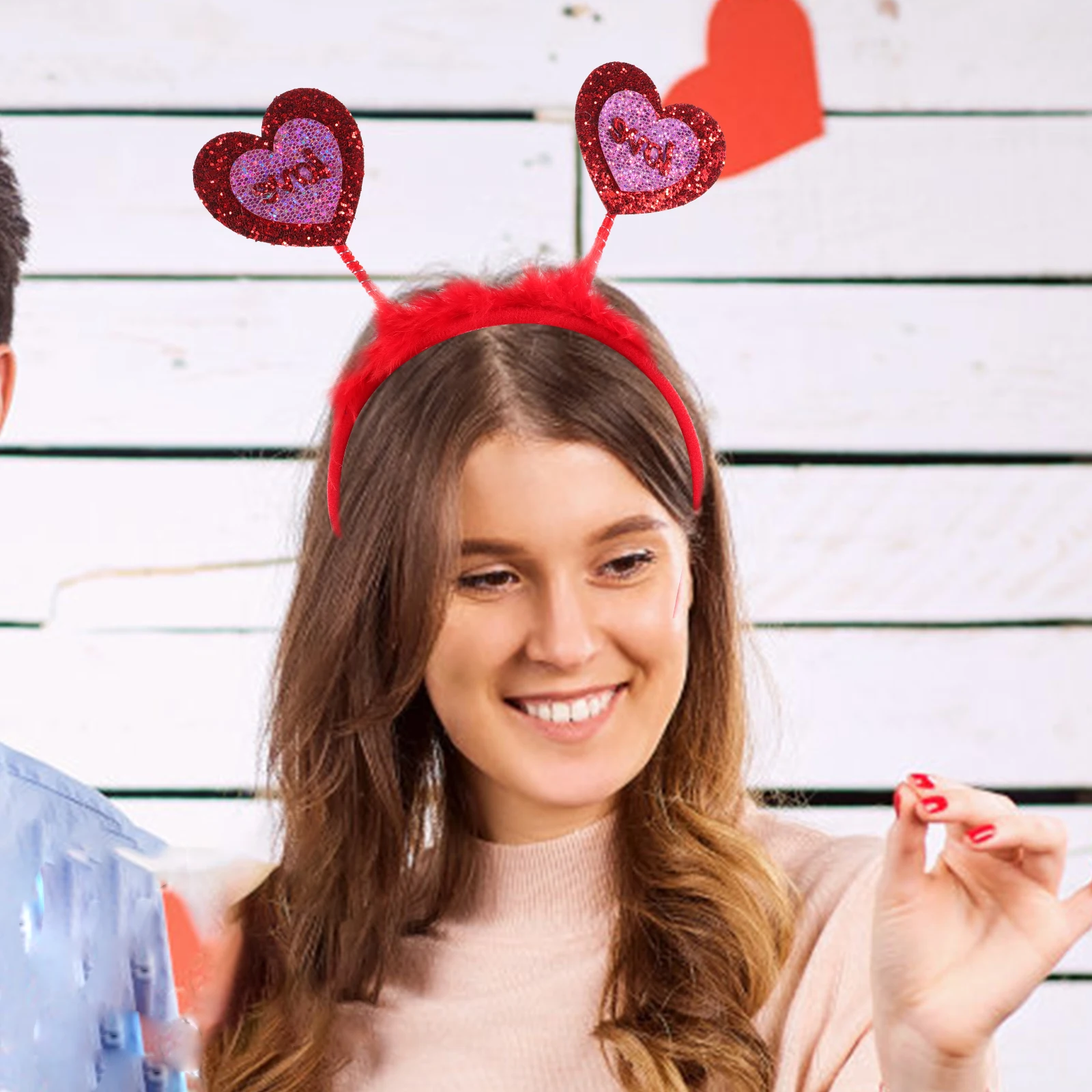 

4 шт. очаровательные повязки на голову в форме сердца, ленты для волос для вечеринки в честь Дня святого Валентина, безопасный пластик, железный материал, прочный, долговечный для девочек