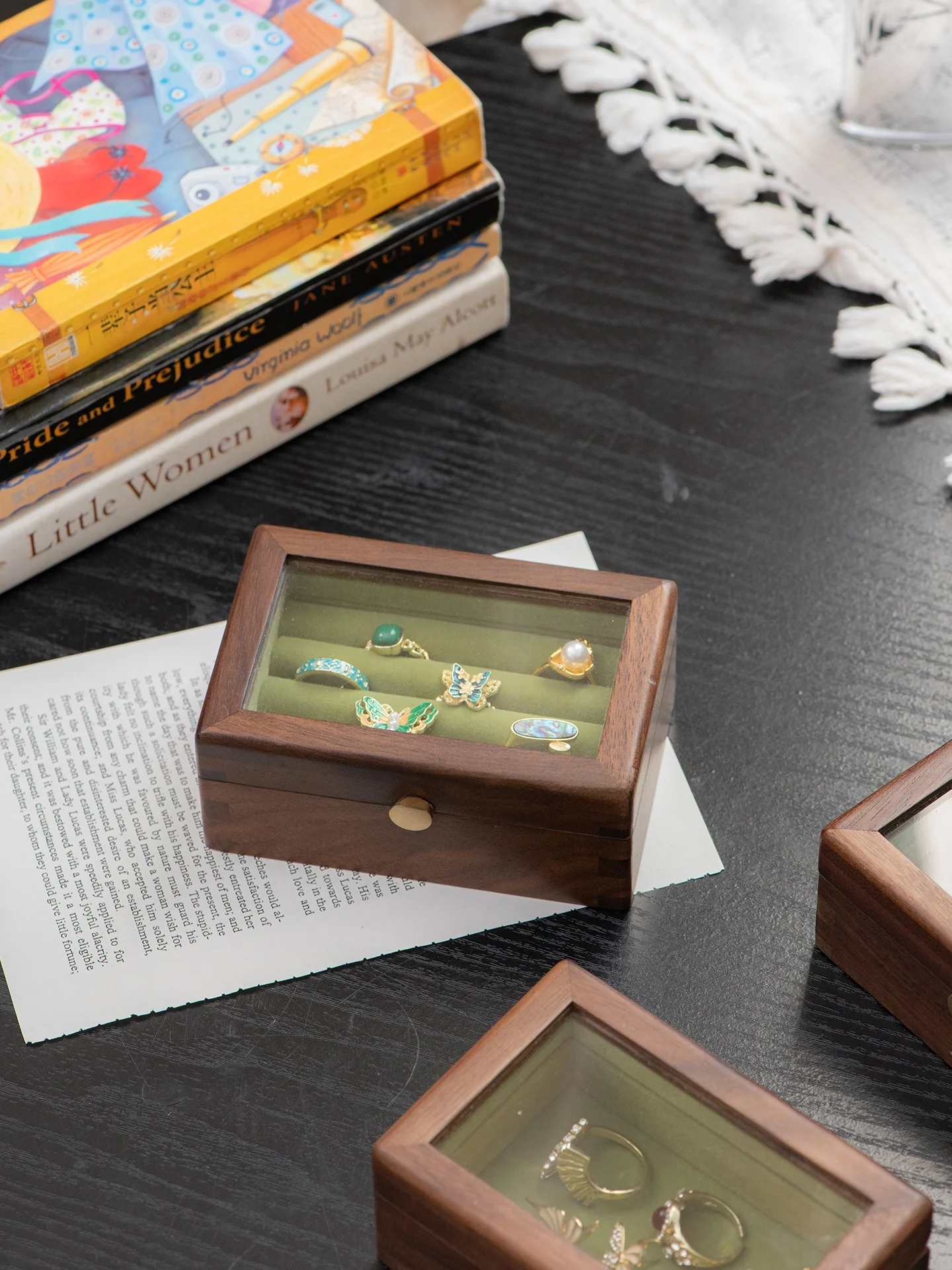 

Rustic Wooden Ring Box Creative Wedding Ceremony High End Feeling Multi Ring Storage Box Wooden Box for Wedding And Special O...