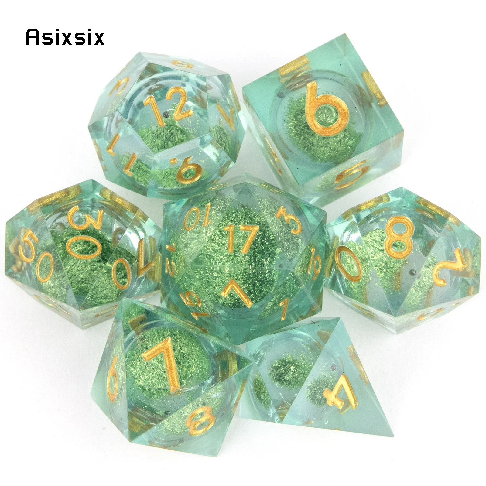conjunto-de-7-dados-poliedrais-de-resina-verde-com-areia-fluida-e-numeros-dourados-dados-de-borda-afiada-adequados-para-rpg-e-jogos-de-tabuleiro