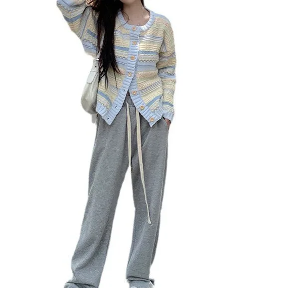 New Loose Striped Outerwear for Early Autumn and Winter 2025, Versatile Knitted Sweater, Thin Cardigan Jacket for Women