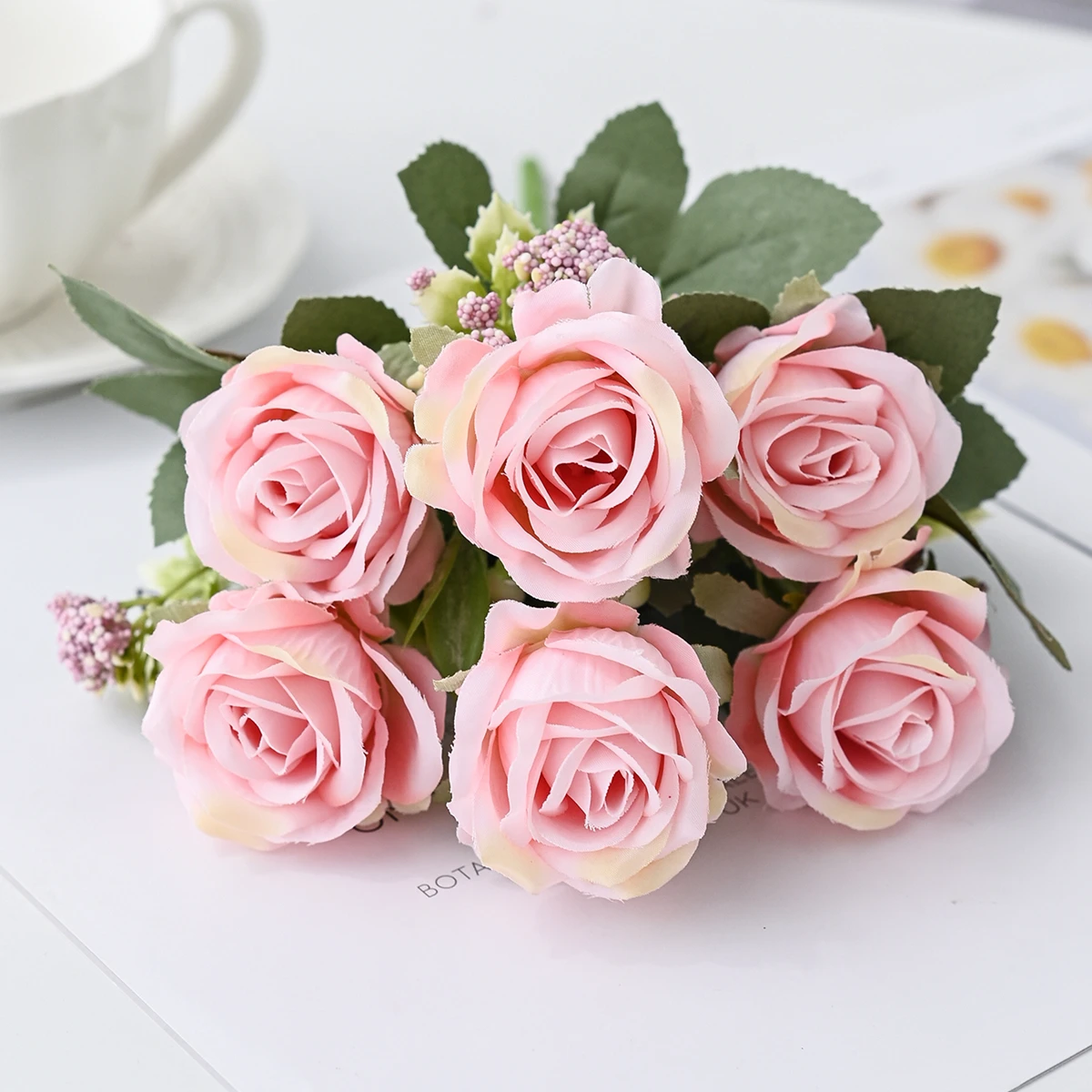 Künstliche Blumen Seidenrosen Bouquet Valentinstag Garten Zuhause Zimmer Tisch Vase Hochzeit Brautsträuße Dekoration DIY Geschenke Bestseller – Detail 9