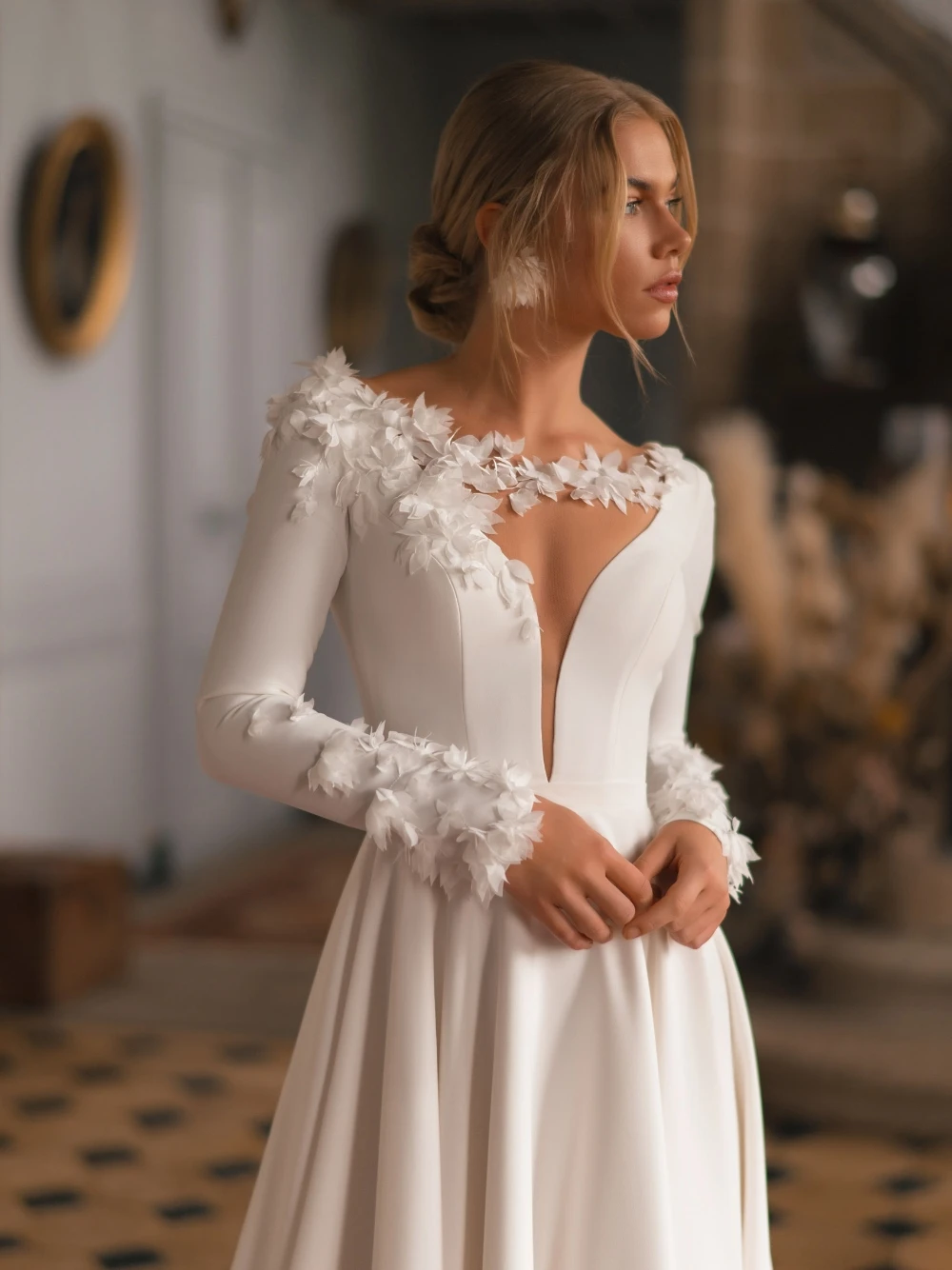 Low Back Flowing Satin A Line Wedding Dress Modern Flowers Asymmetrical Neckline Customized Bridal Gown Unique Sexy Women Wear