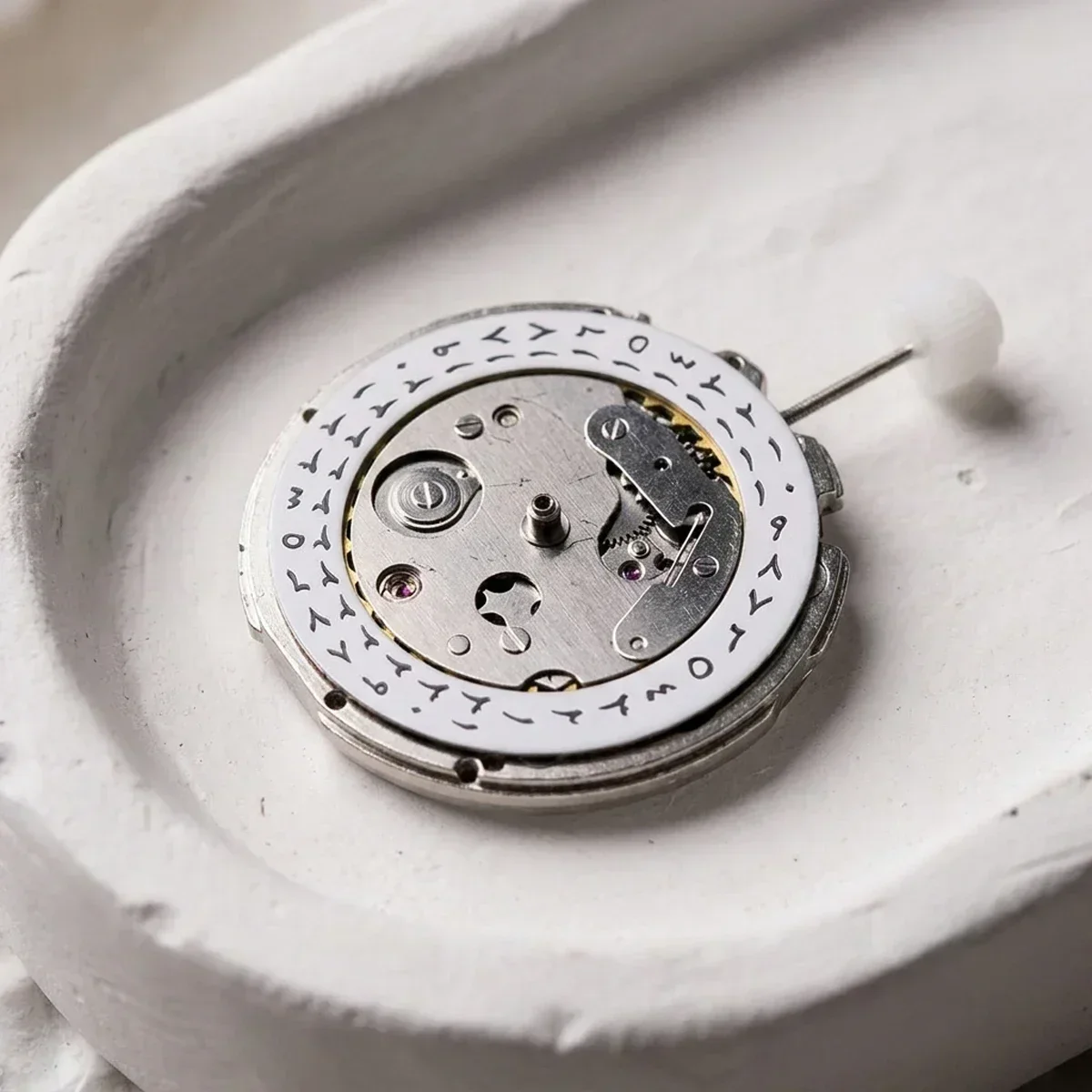 NH35 NH35A Automatisches Mechanisches Uhrwerk Hochpräzise Mod-Uhr Ersatzteil China NH35A Datum bei 3:00 Uhr 6:0 Uhr – Detail 1