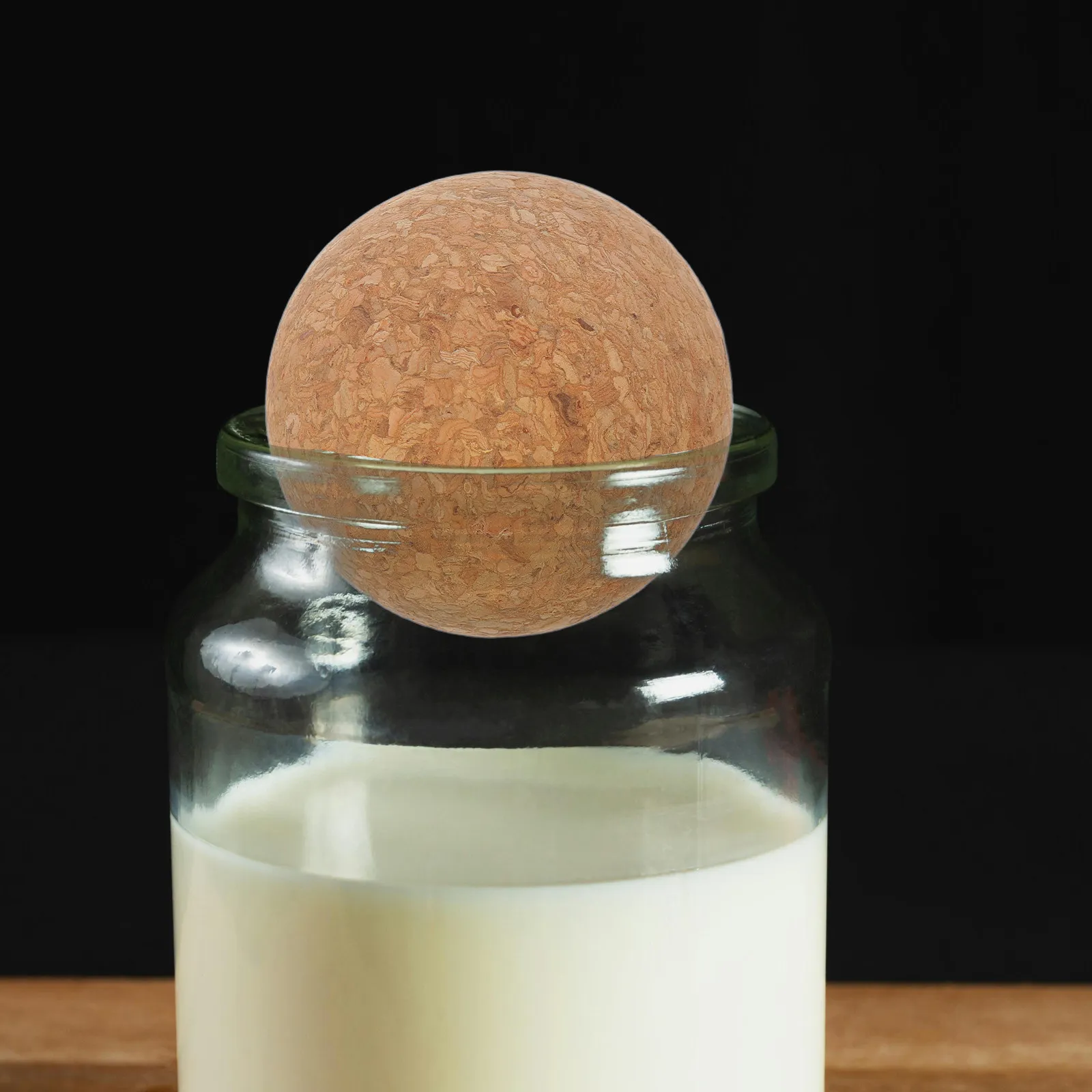 2Pcs 5Cm Round Wooden Ball Stoppers High-Density Wood Airtight Seal for Glass Bottles Decanters Craft Projects Restaurant Home