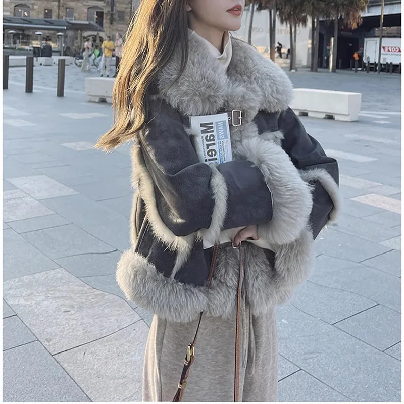 Damska kurtka z futra jagnięcego na jesień i zimę 2024, motocyklowa, ocieplana, skórzana, futrzana, mała, elegancka, wysokiej jakości płaszcz bawełniany.