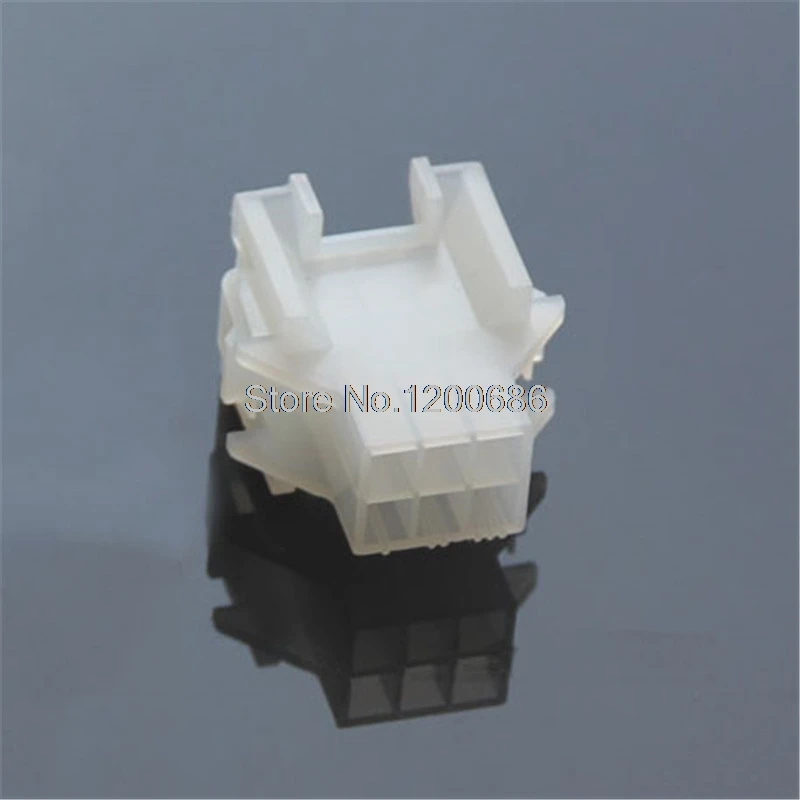 

Mini-Fit BMI Plug Housing 4.20mm Pitch Dual Row with Panel Mount Ears 6 Circuits 15060065 42475 Series Mini-Fit BMI Connectors