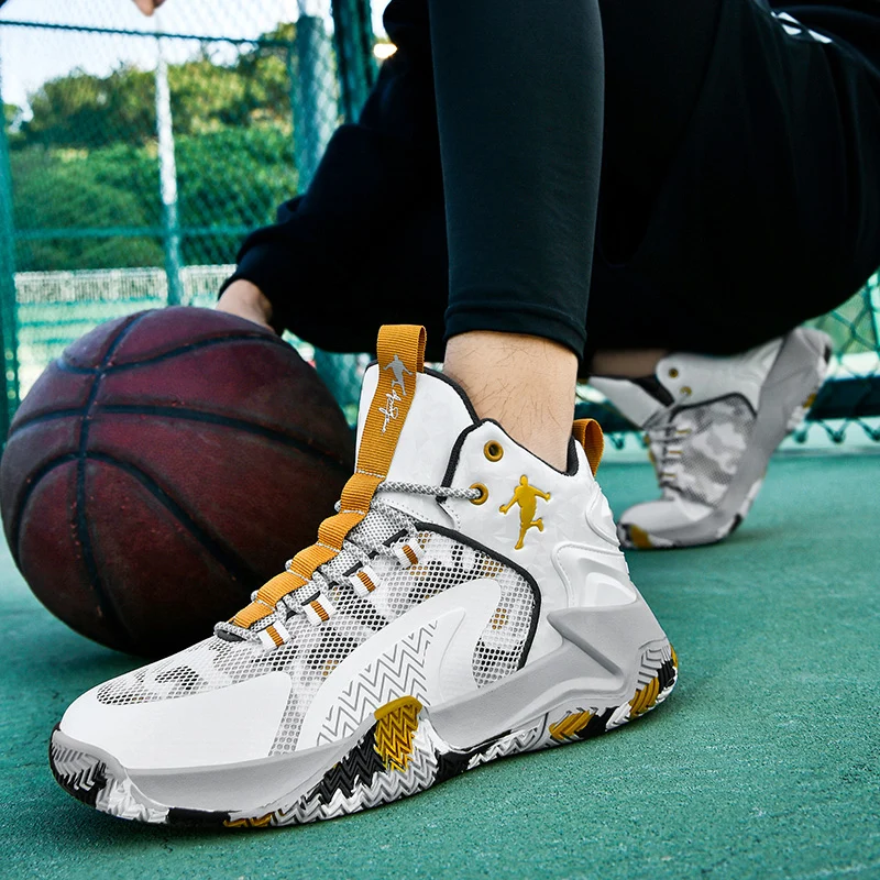 Hot Brand Men Basketball Shoes Street Basketball Culture High Top Sneakers Men Training Shoes Athletic Men's Basketball Sneakers