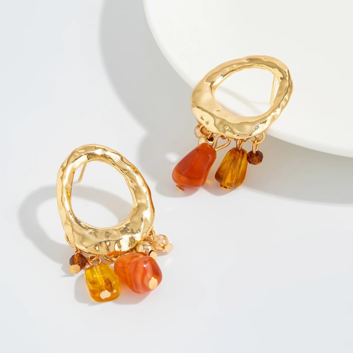 Vintage Unregelmäßige Gehämmerte Kreis-Amber-Harz-Perlen Quasten-Ohrringe für Frauen Charmante Geometrische Statement-Ohrringe Schmuck – Detail 10