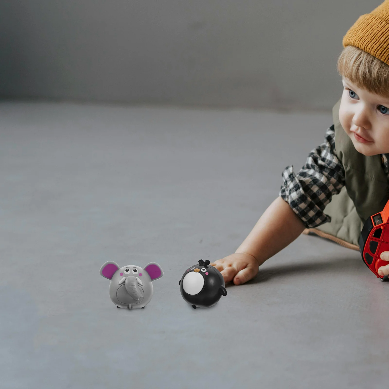 Mini coches de juguete con viñetas de animales para niños, mecanismo de inercia duradero, vehículos pequeños, recompensas en el aula, fiesta, 4 Uds.