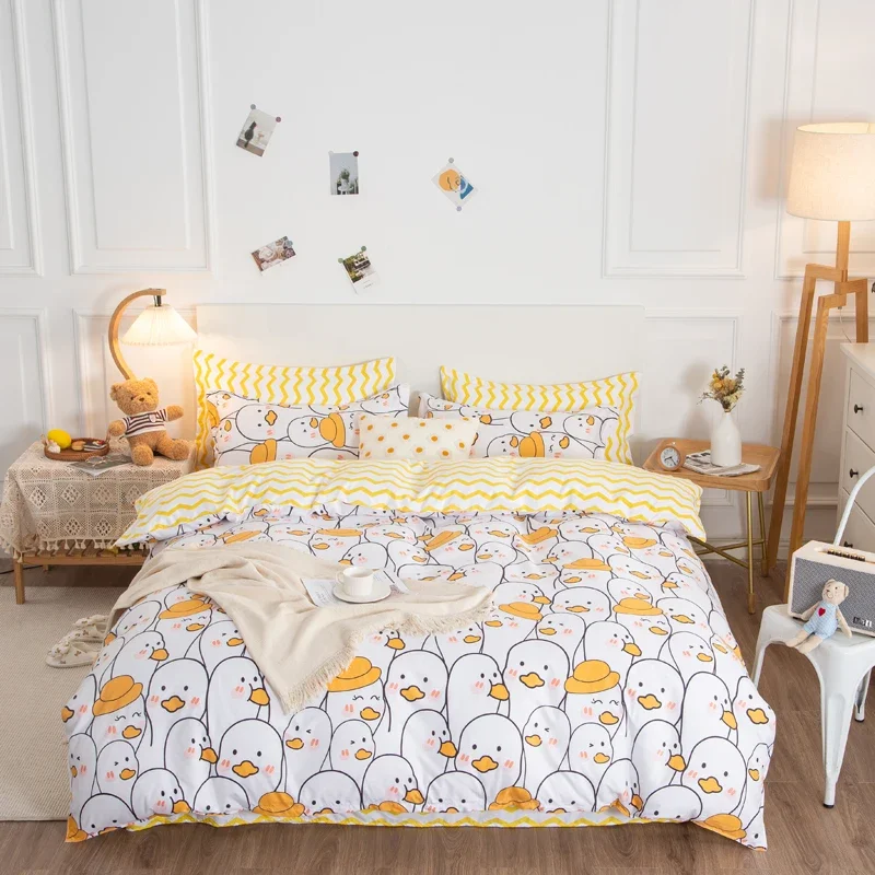 4pcs Cute Cartoon Duck Duvet Cover Set Boys Girls Bedroom Decoration Comforter Cover with Bed Sheet Animal Print Queen Bedding