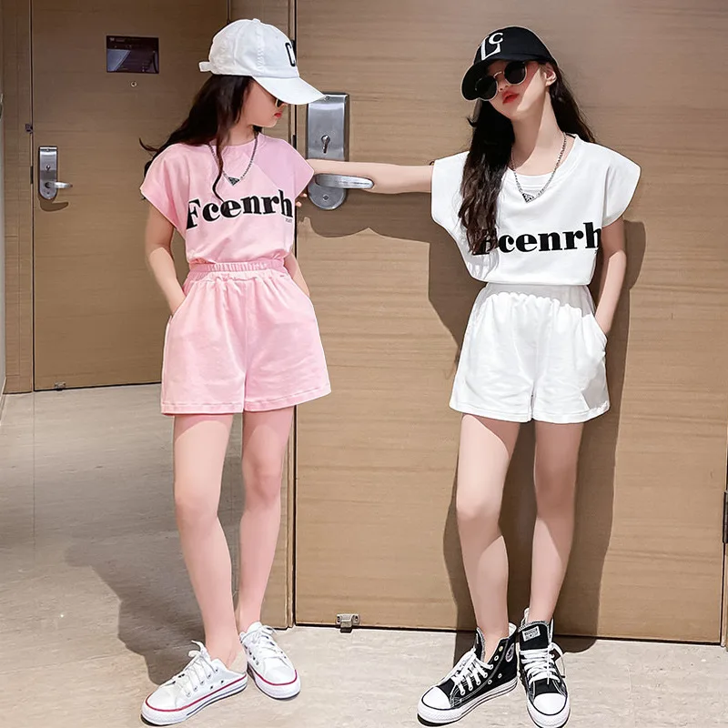 Traje de verano para niña, ropa para niño y adolescente, pantalones cortos de manga corta, Camiseta deportiva con letras y medio pantalón, chándales