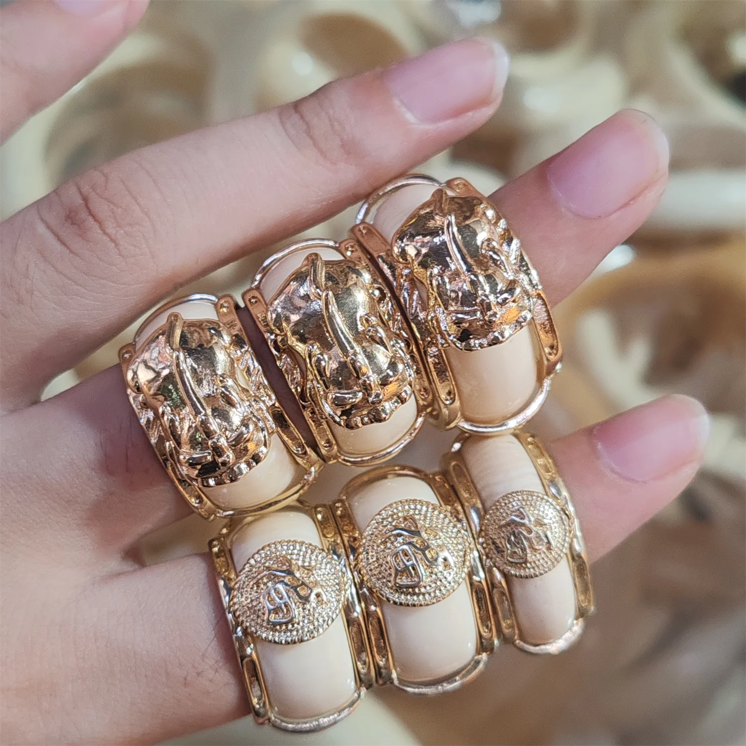 

5pcs/lot bone ring New Chinese style Gilded inlay Fresh and stylish A high-end everyday accessory Wonderful gift Men's women's