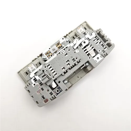 Imagen 2 del producto Luz de techo Interior de coche, lámpara de lectura frontal, luz de techo tipo cúpula, estuche de gafas T con interruptor de techo solar para Mazda 3 BL BBM6-69-970