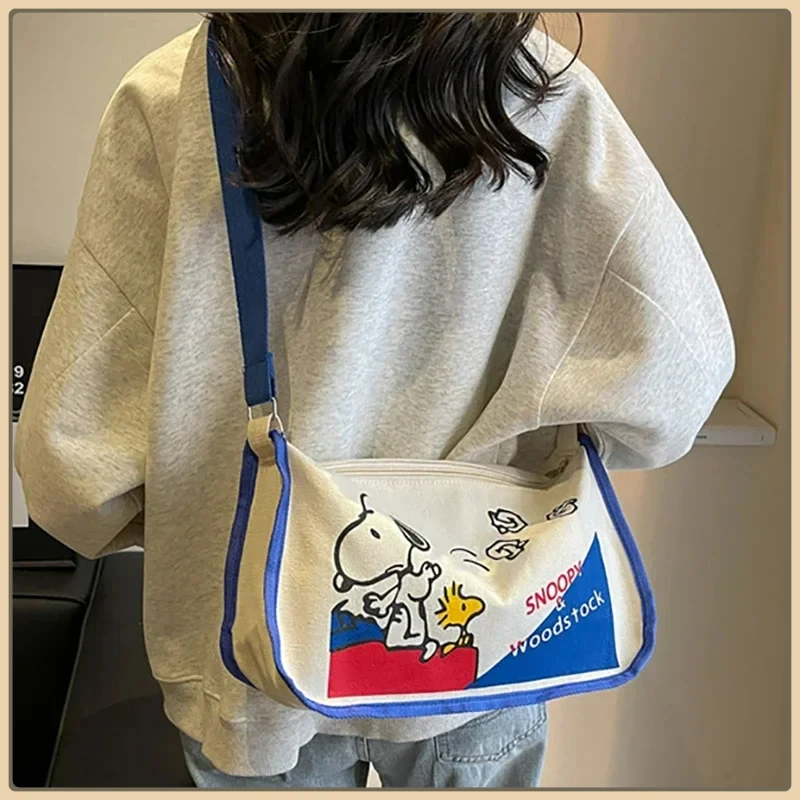 MINISO Cartoon Snoopy Student Canvas Bag Large Capacity Handbag Girls Crossbody Bag Adjustable Shoulder Strap Christmas Gift