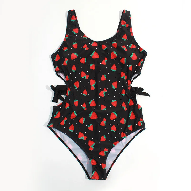 2025年新作、欧米風レディース大きいサイズぽっちゃりワンピース水着、プリント入りホローストラップセクシー水着