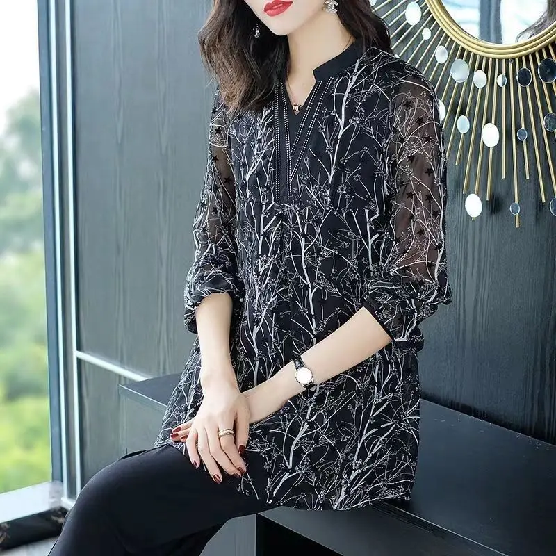 Women's Clothing Fashion Spliced Shirt Vintage Floral Printed Star Spring Autumn Casual V-Neck Long Sleeve Commute Loose Blouse