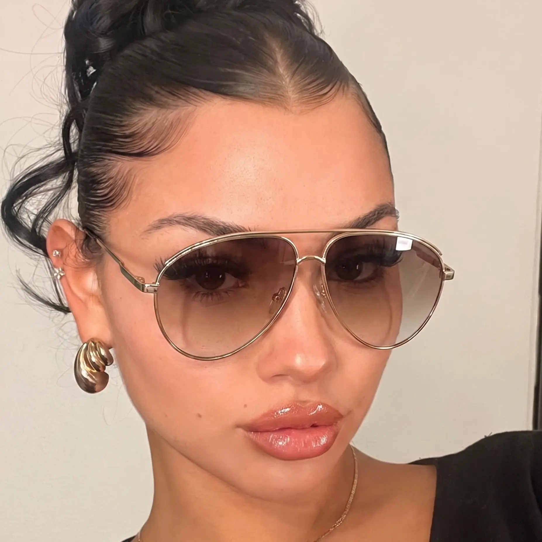 Fashionable Personalized Minimalist Sunglasses Women Double Beam Toad Shaped Sunglasses Outdoor Street Photography Sunglasses